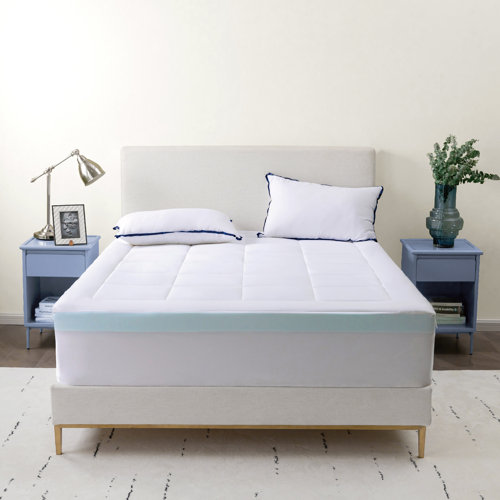 Wayfair Sleep™ 4.5" Gel Memory Foam Mattress Topper with Quilted Pad